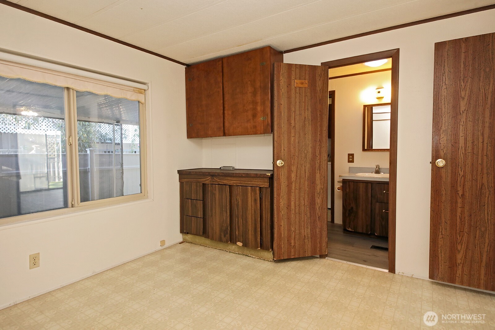 225 NE Ernst Street #85, Oak Harbor, WA 98277
