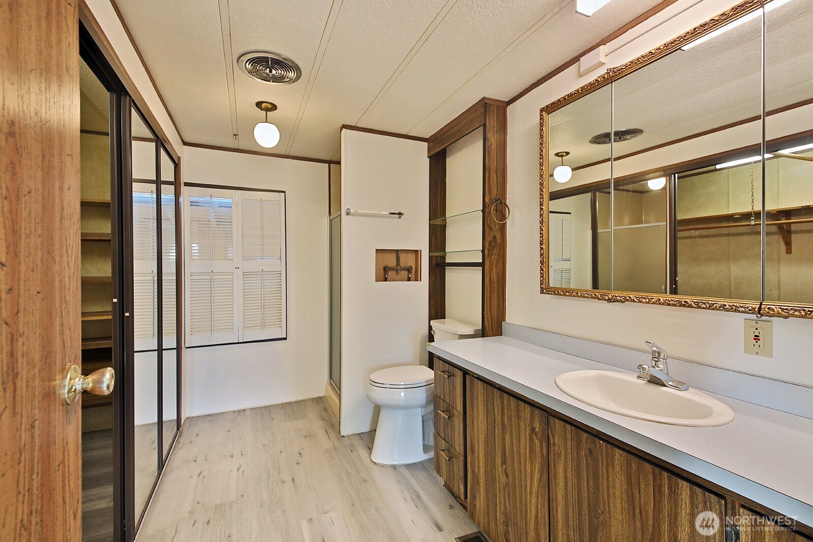 225 NE Ernst Street #85, Oak Harbor, WA 98277
