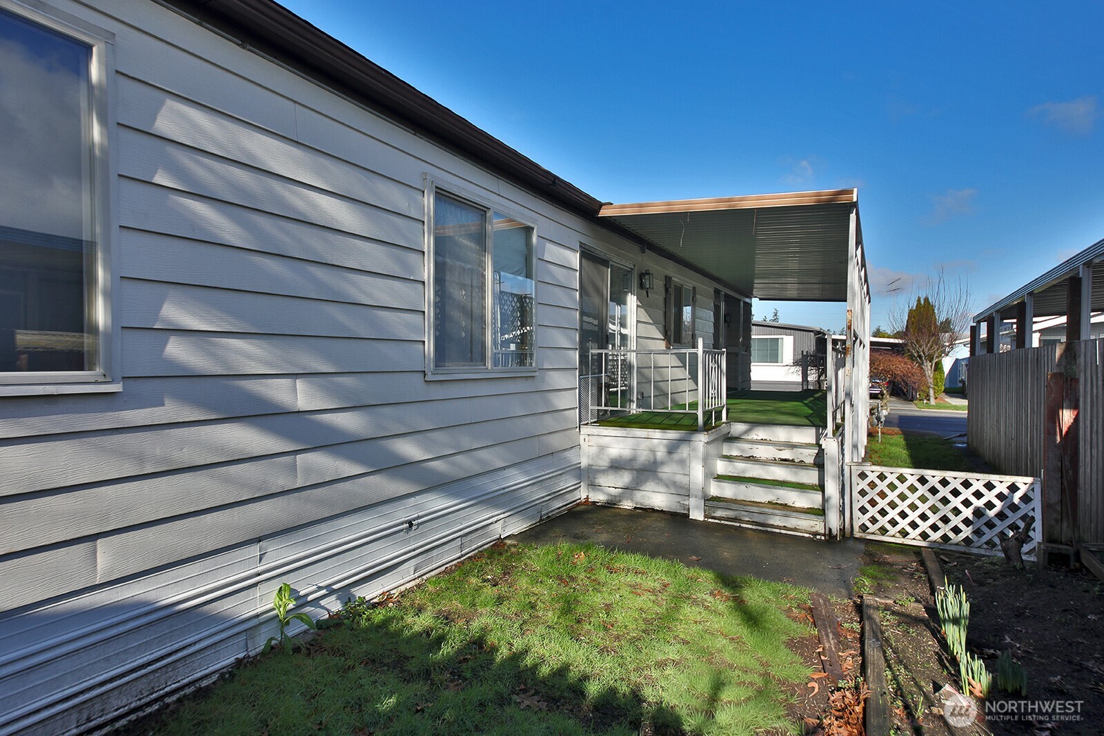 225 NE Ernst Street #85, Oak Harbor, WA 98277