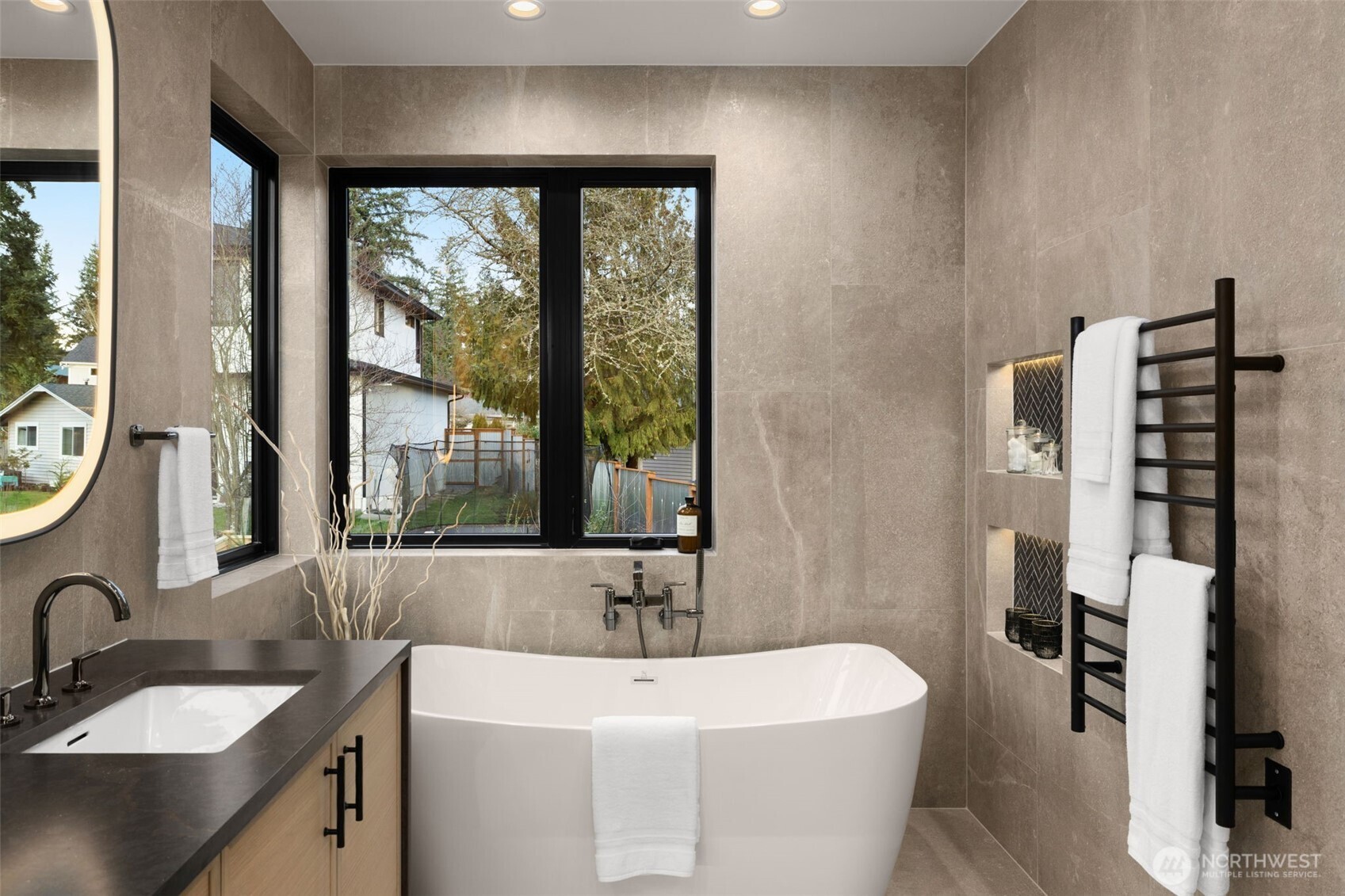 312 160th Avenue NE, Bellevue, WA 98008