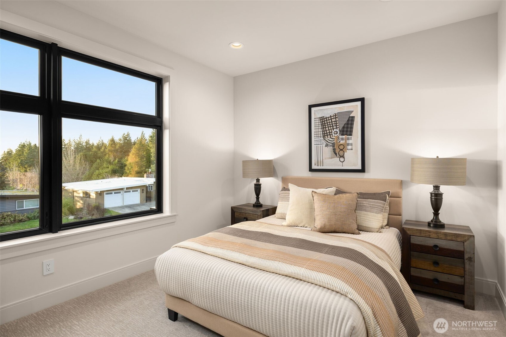 312 160th Avenue NE, Bellevue, WA 98008