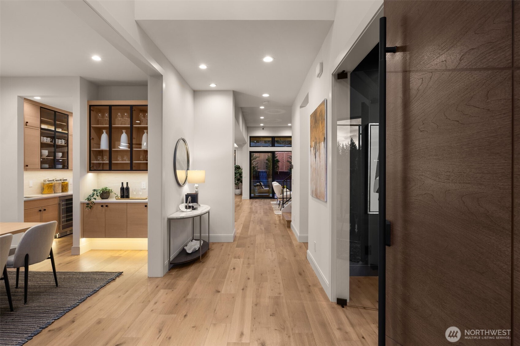 312 160th Avenue NE, Bellevue, WA 98008