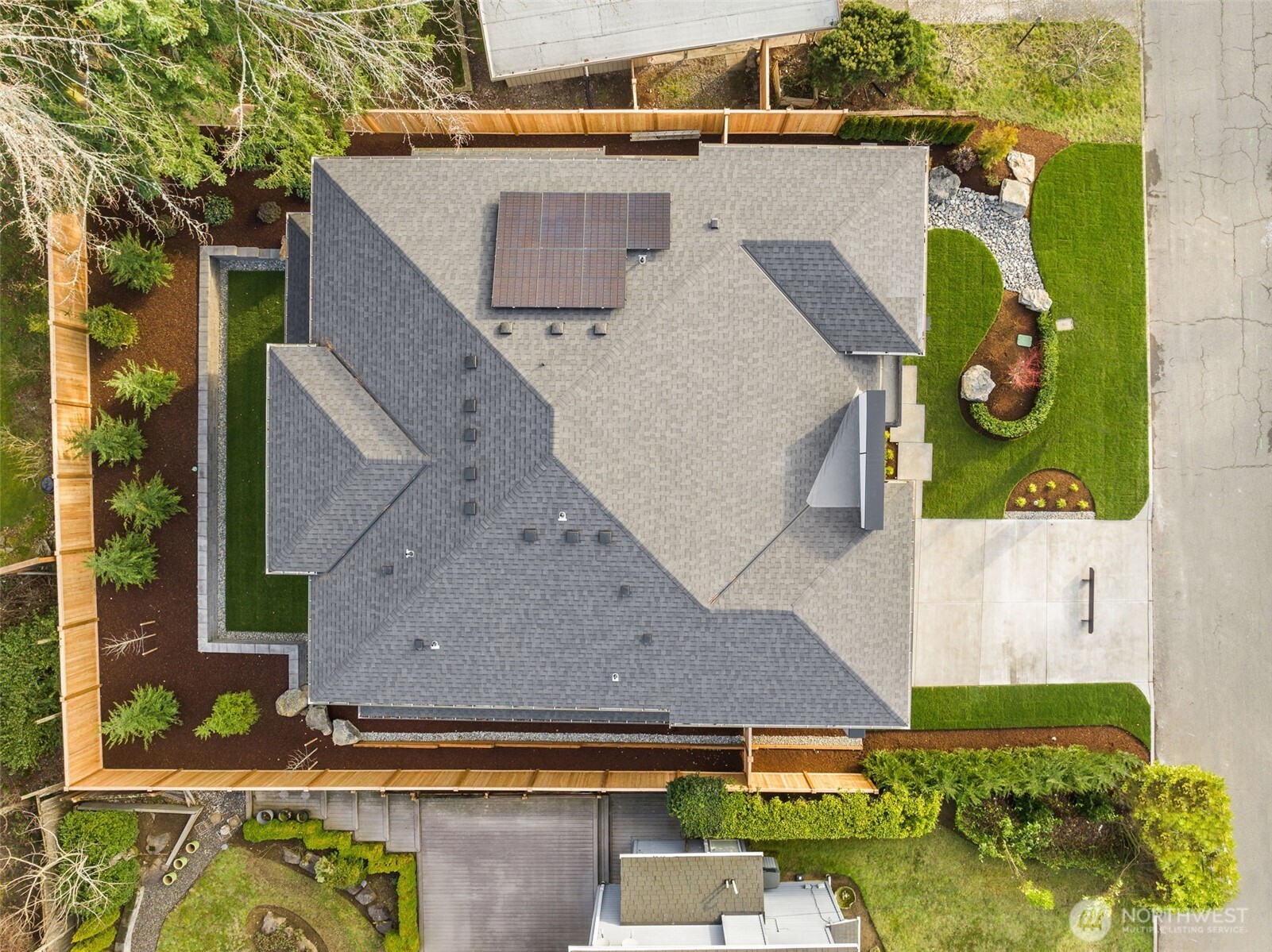 312 160th Avenue NE, Bellevue, WA 98008