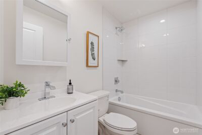 11231 Greenwood Avenue N #B, Seattle, WA 98133 - Photo 17