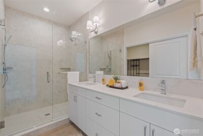 11231 Greenwood Avenue N #B, Seattle, WA 98133 - Photo 26