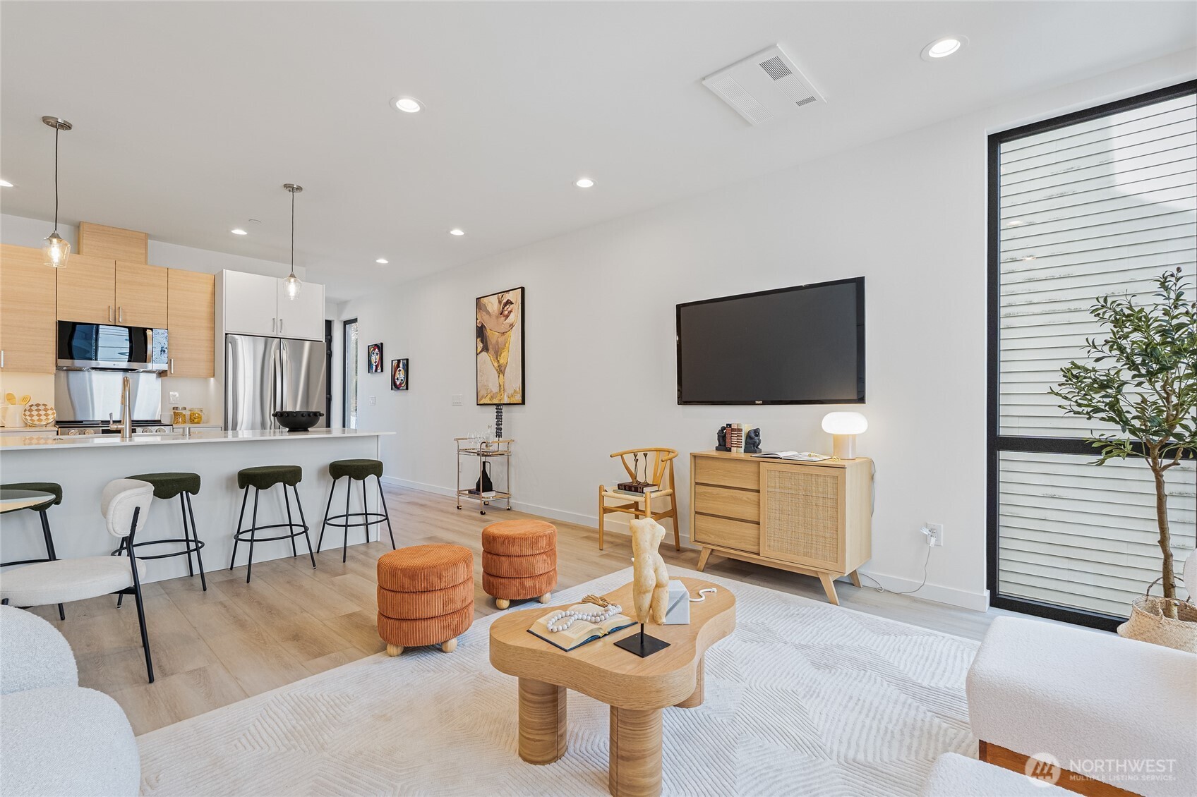 11231 Greenwood Avenue N #B, Seattle, WA 98133