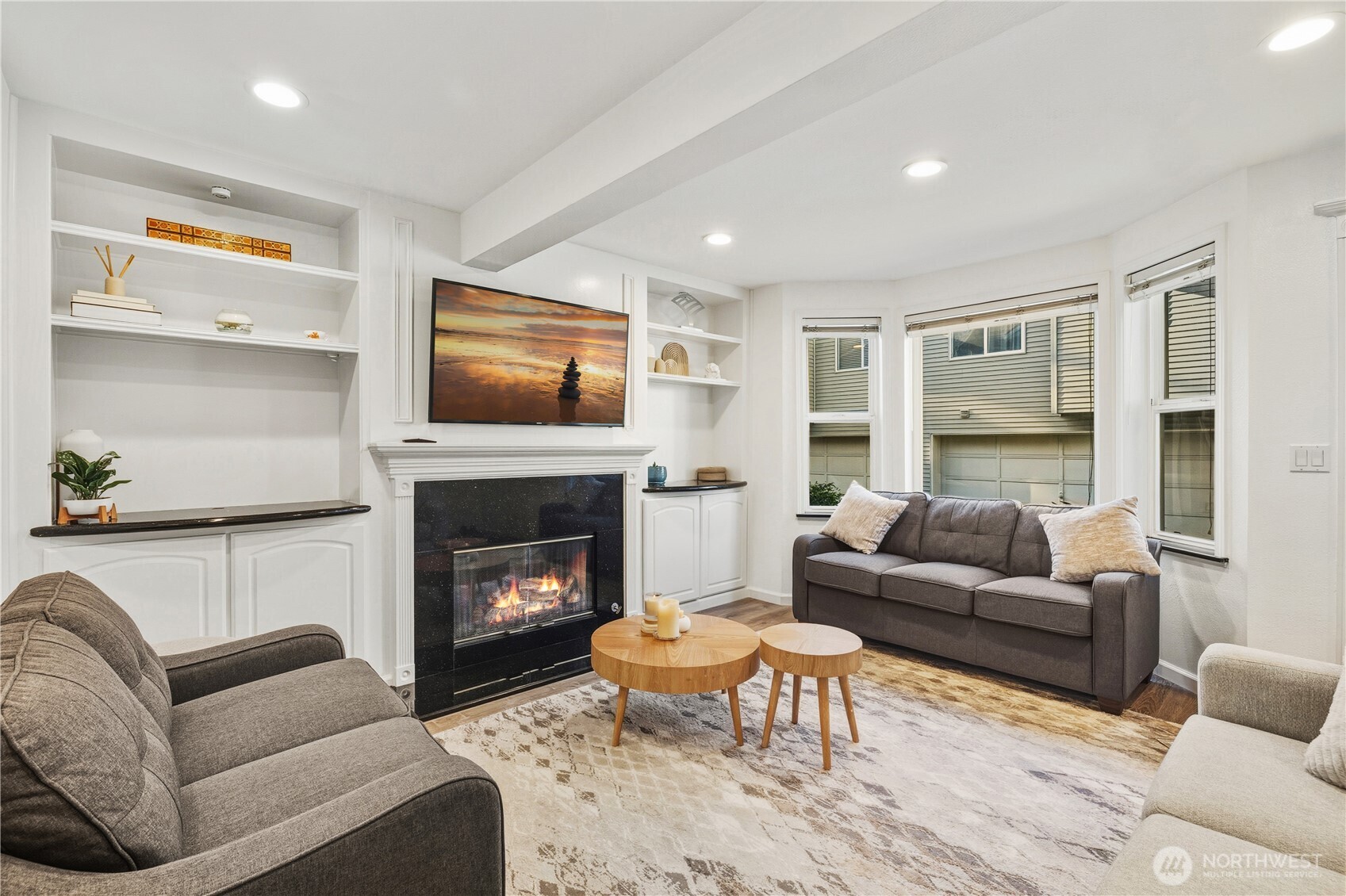 13706 26th Place W #B18, Lynnwood, WA 98087