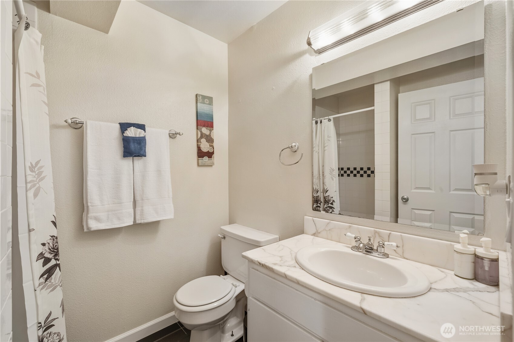 13706 26th Place W #B18, Lynnwood, WA 98087