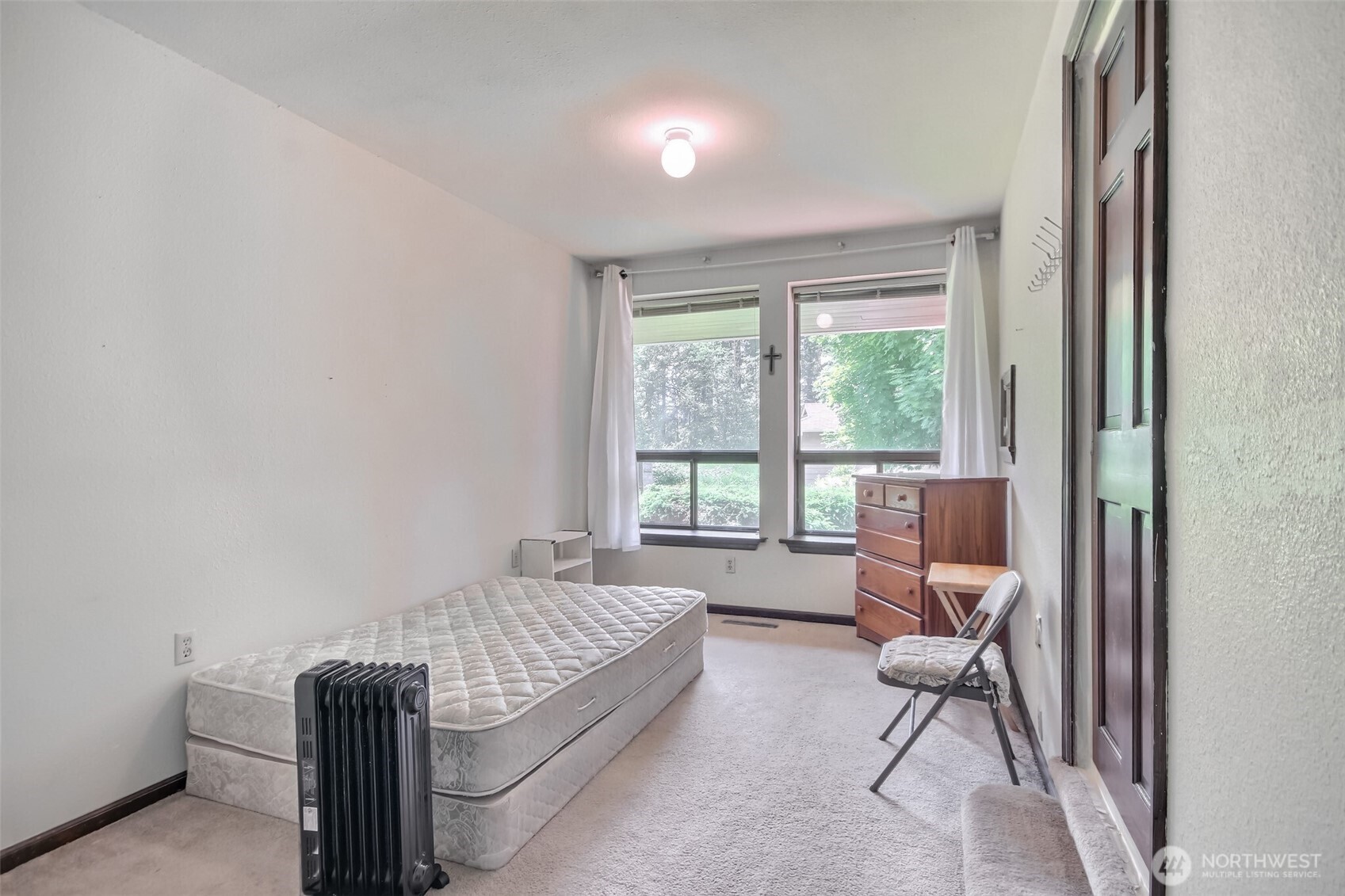 9402 48th Avenue E, Tacoma, WA 98446