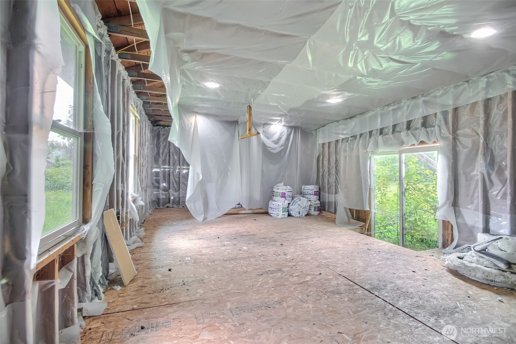 9402 48th Avenue E, Tacoma, WA 98446