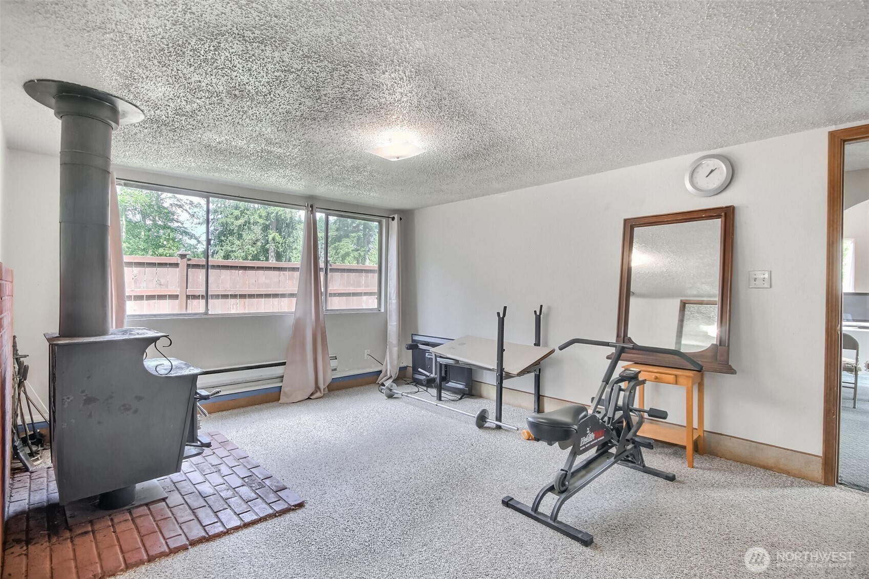 9402 48th Avenue E, Tacoma, WA 98446