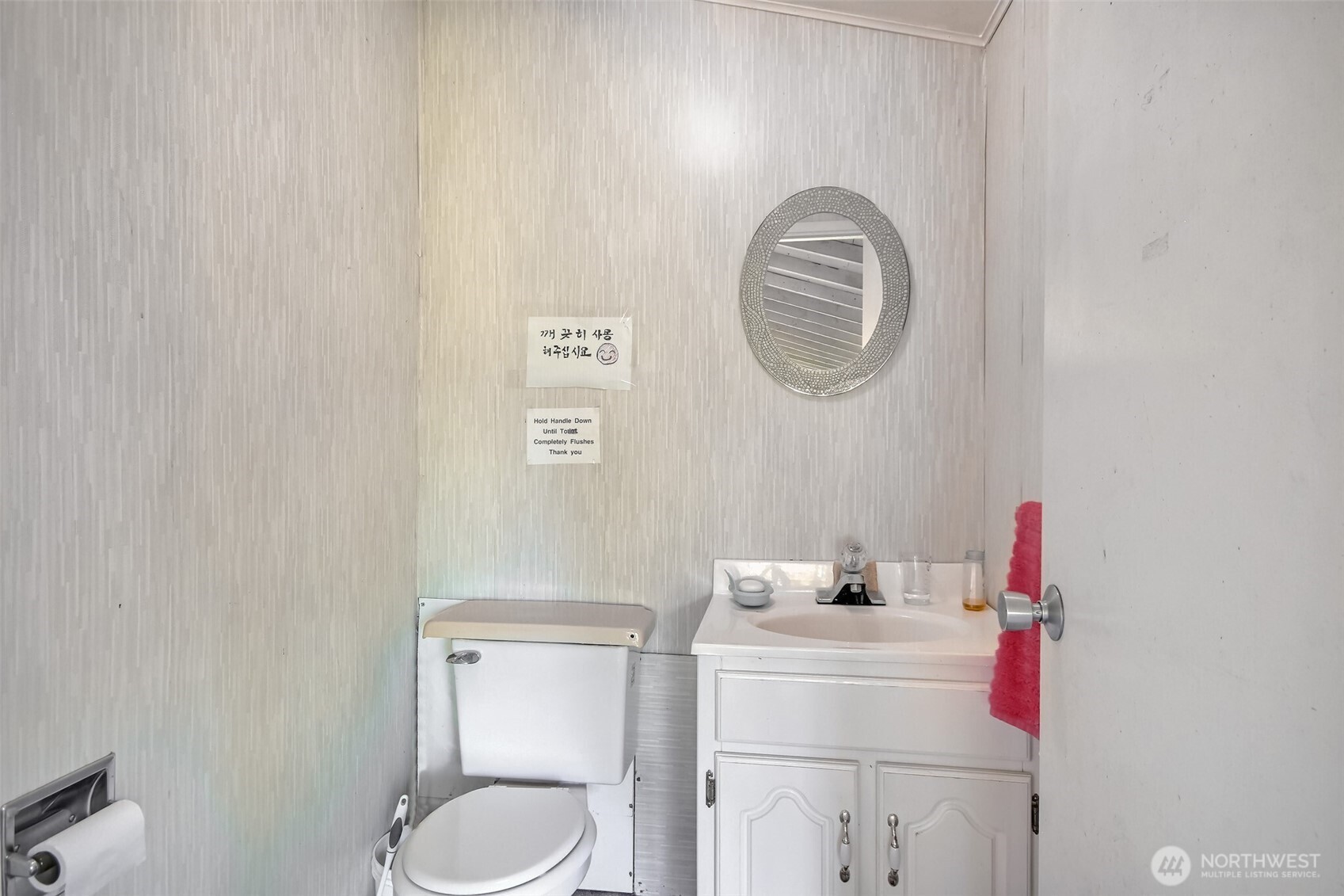 9402 48th Avenue E, Tacoma, WA 98446