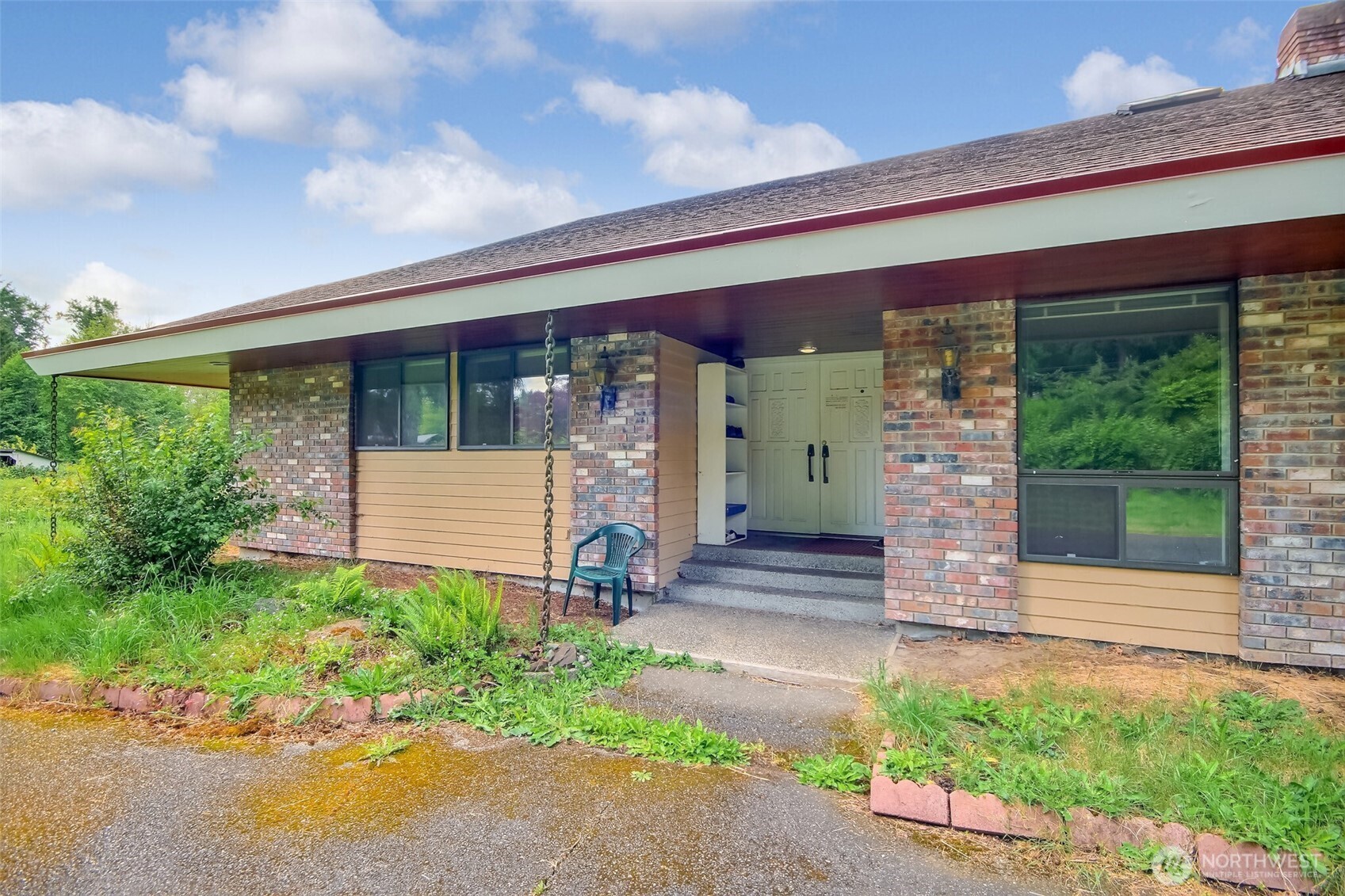 9402 48th Avenue E, Tacoma, WA 98446