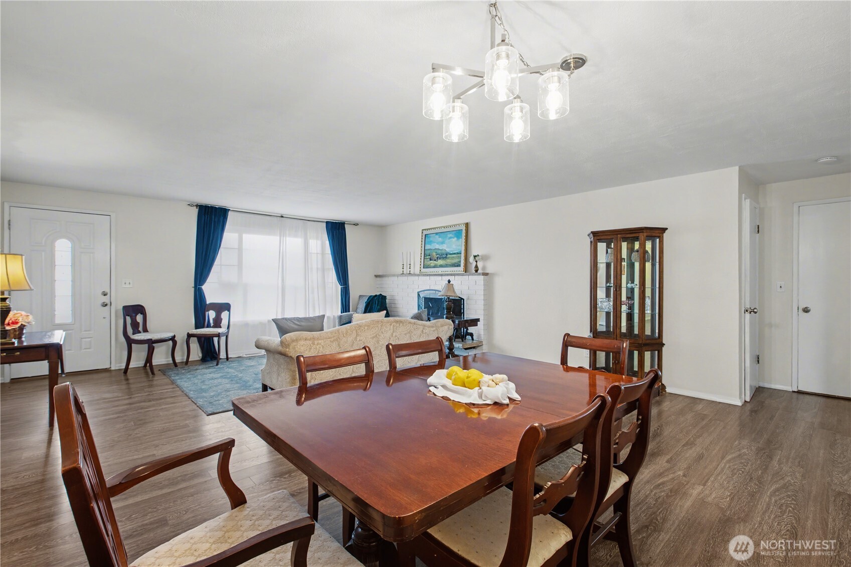 4020 N Vassault Street , Tacoma, WA 98407-1106