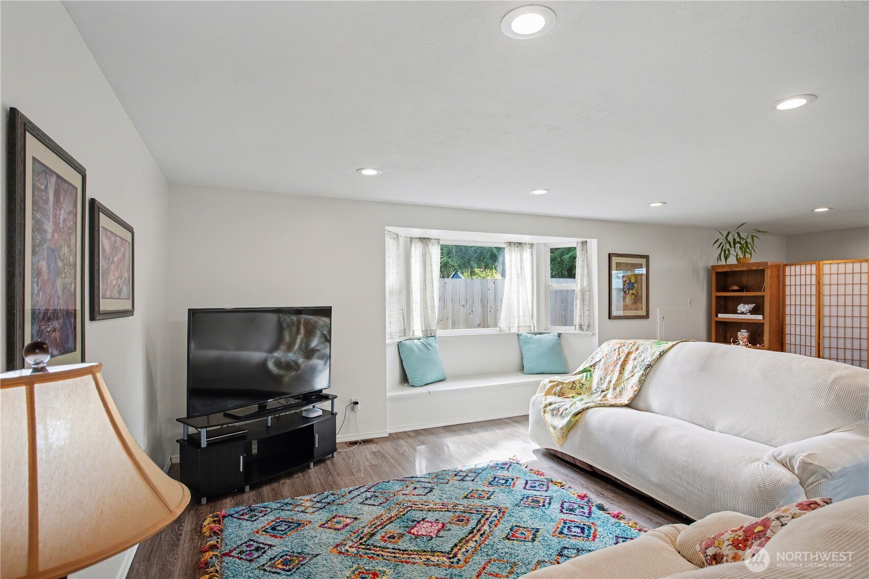 4020 N Vassault Street , Tacoma, WA 98407-1106