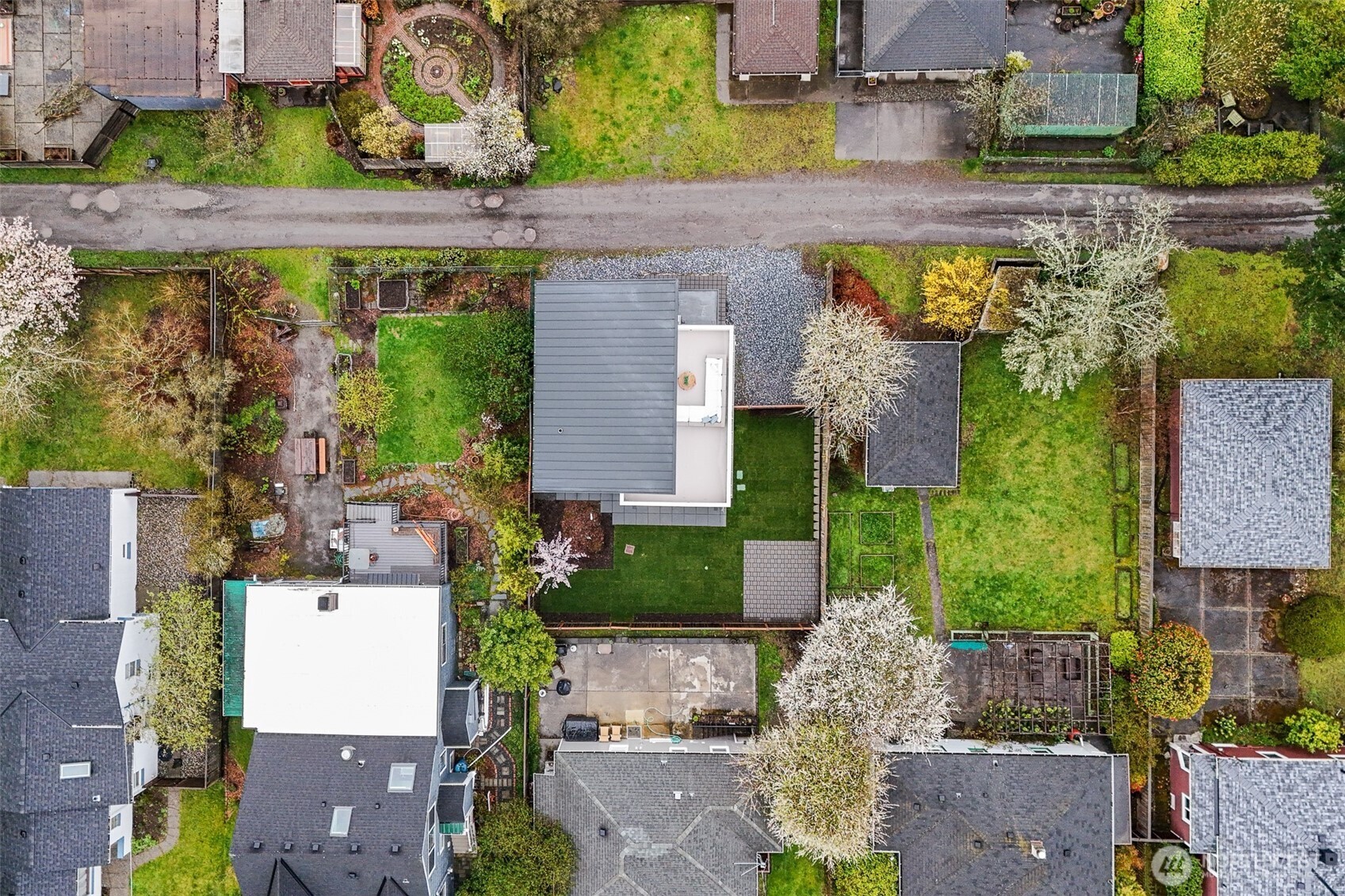 11242 Evanston Avenue N #B, Seattle, WA 98133