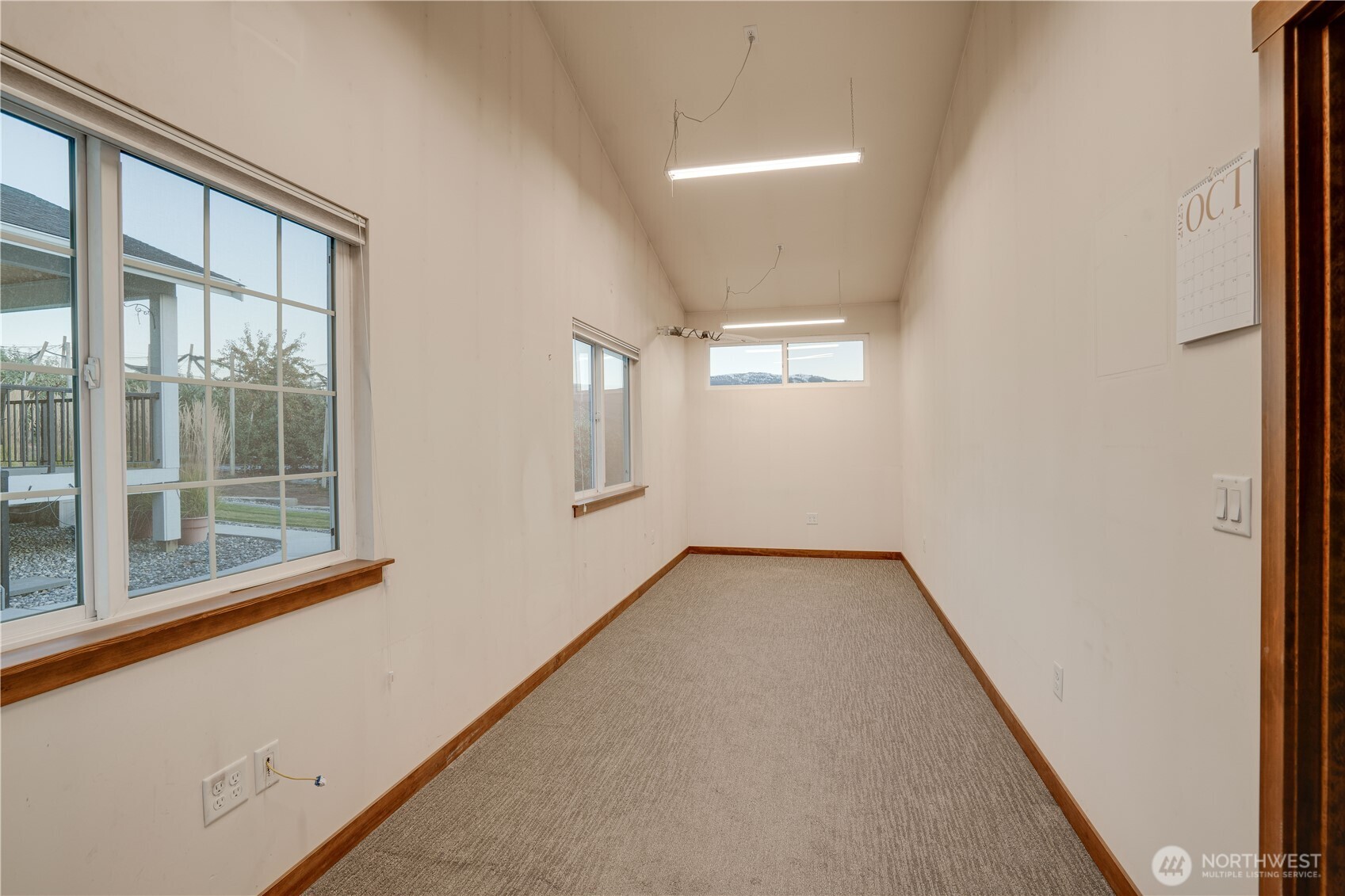 647 S Newton Avenue , East Wenatchee, WA 98802