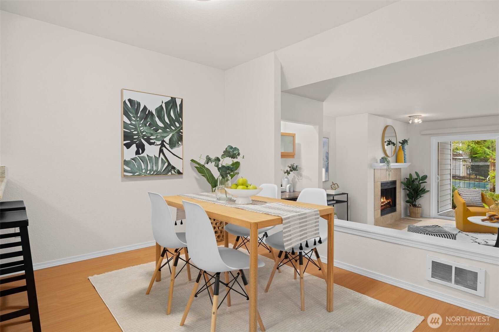 4202 Factoria Blvd SE #D2, Bellevue, WA 98006