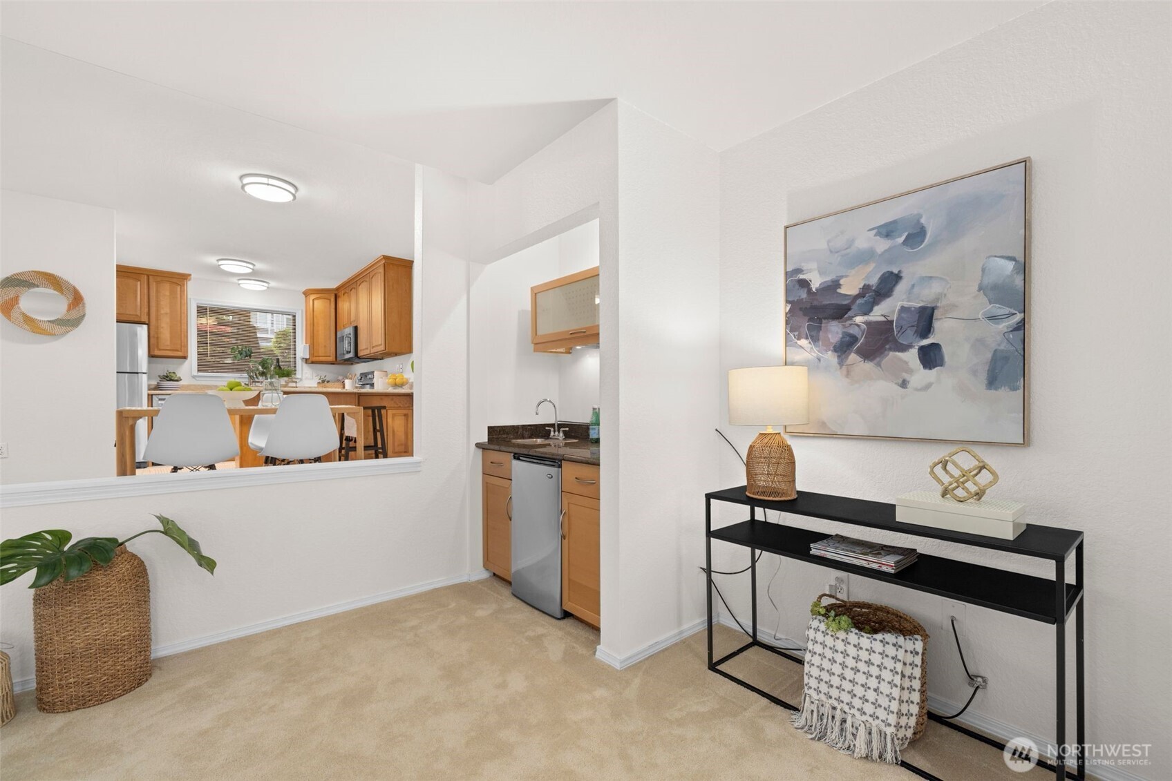 4202 Factoria Blvd SE #D2, Bellevue, WA 98006