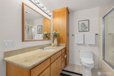 4202 Factoria Blvd SE #D2, Bellevue, WA 98006 - Photo 25