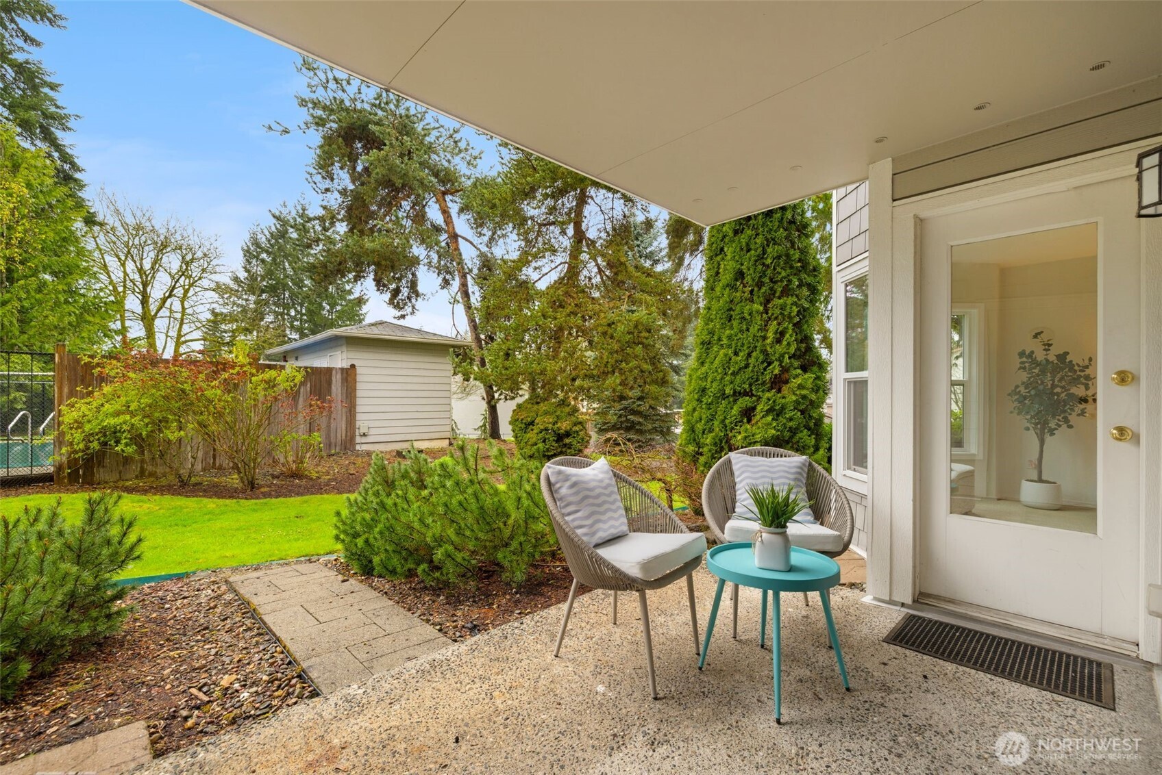 4202 Factoria Blvd SE #D2, Bellevue, WA 98006