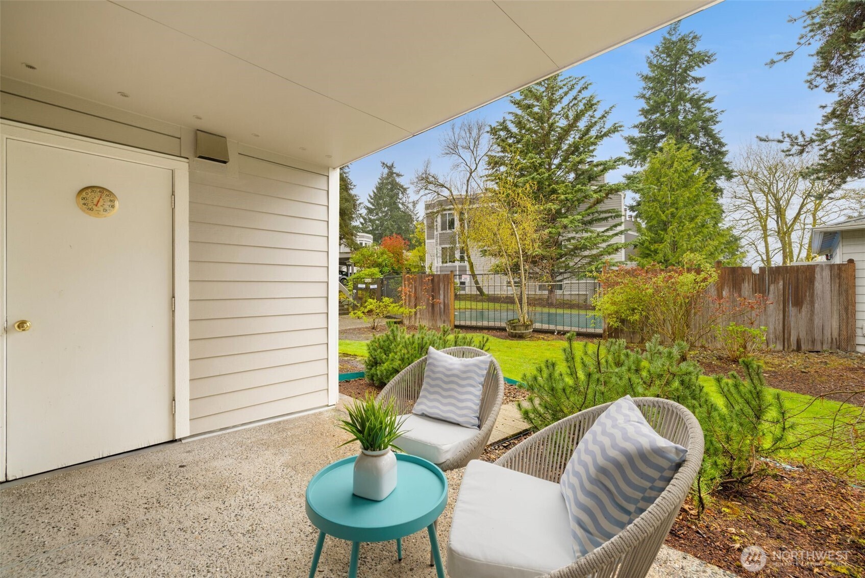 4202 Factoria Blvd SE #D2, Bellevue, WA 98006