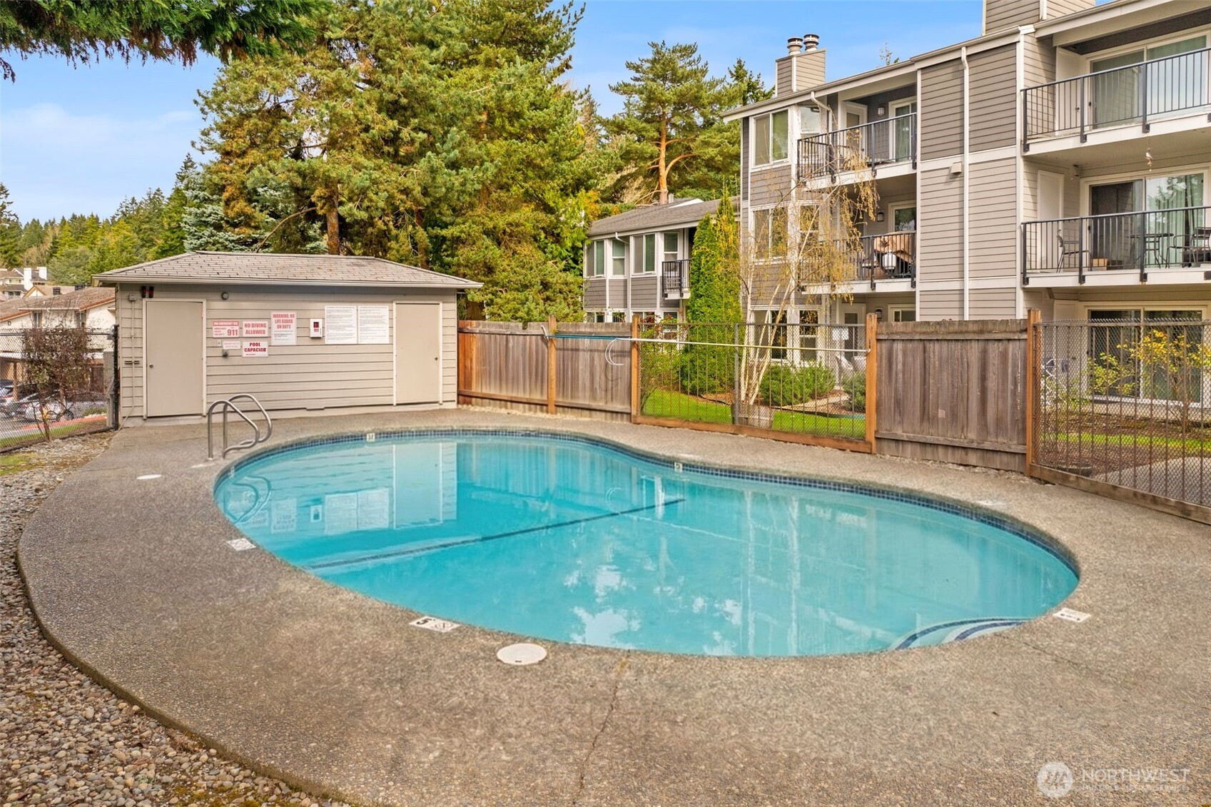 4202 Factoria Blvd SE #D2, Bellevue, WA 98006