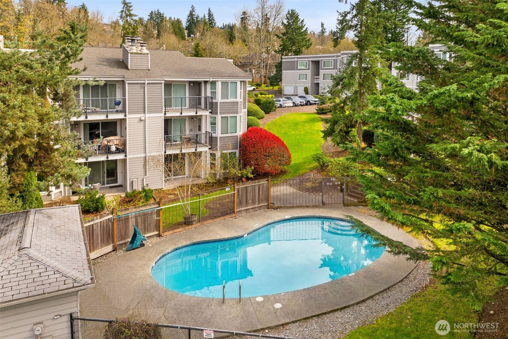 4202 Factoria Blvd SE #D2, Bellevue, WA 98006