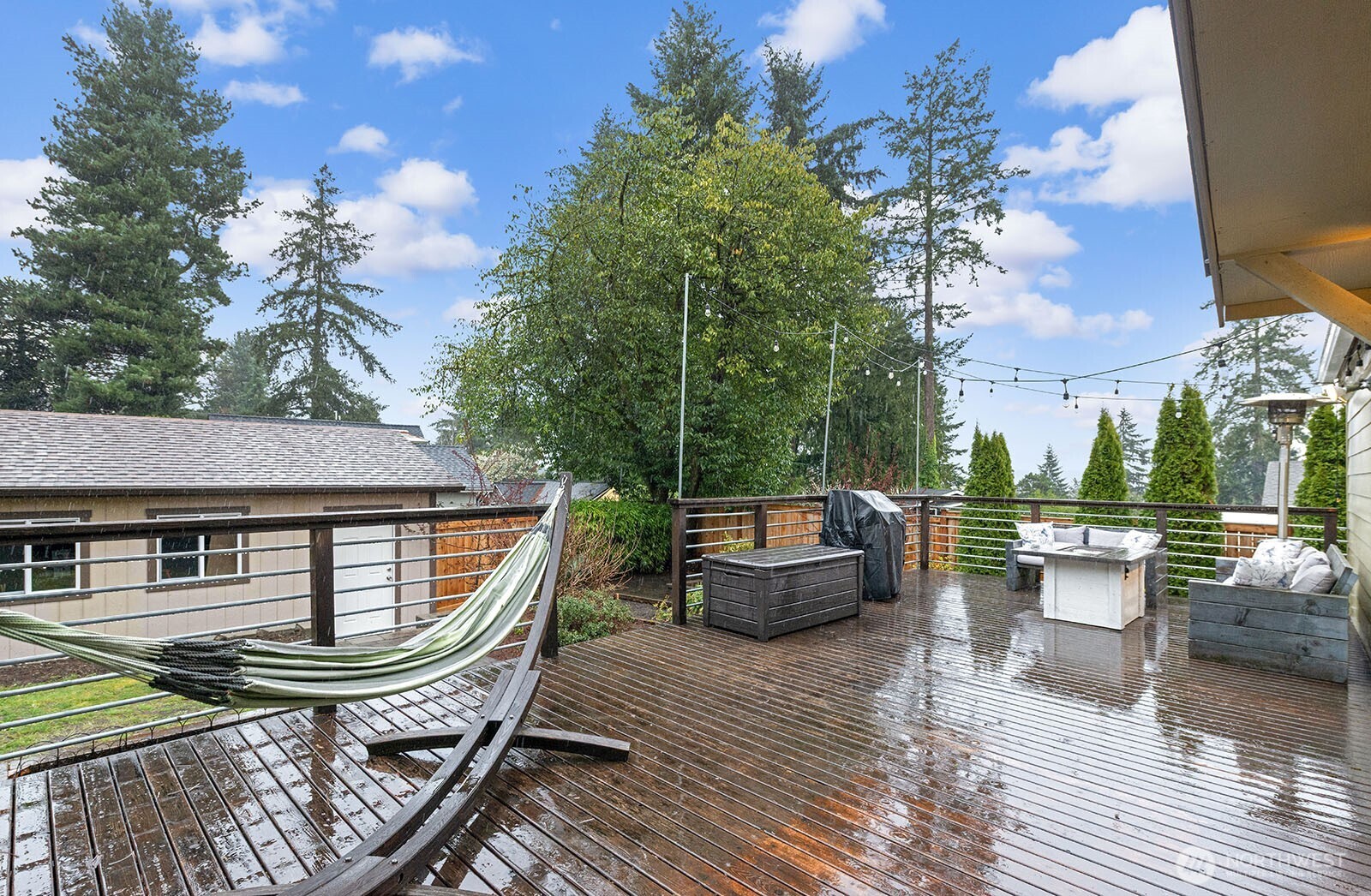1516 NE 96th Street , Seattle, WA 98115