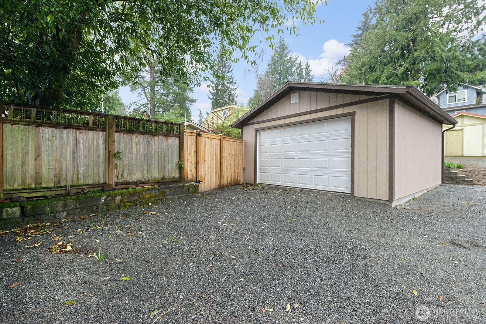 1516 NE 96th Street , Seattle, WA 98115