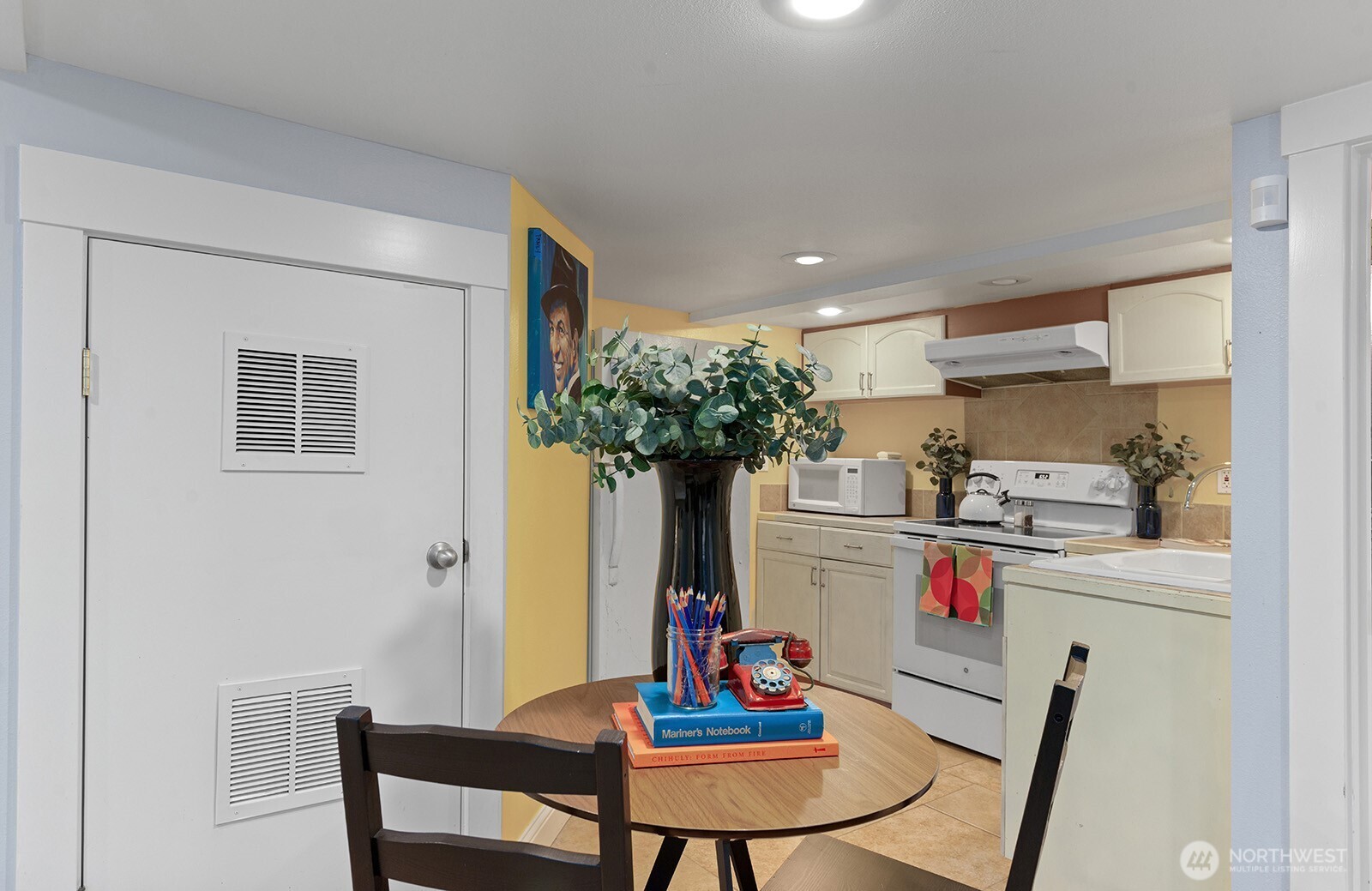 1516 NE 96th Street , Seattle, WA 98115