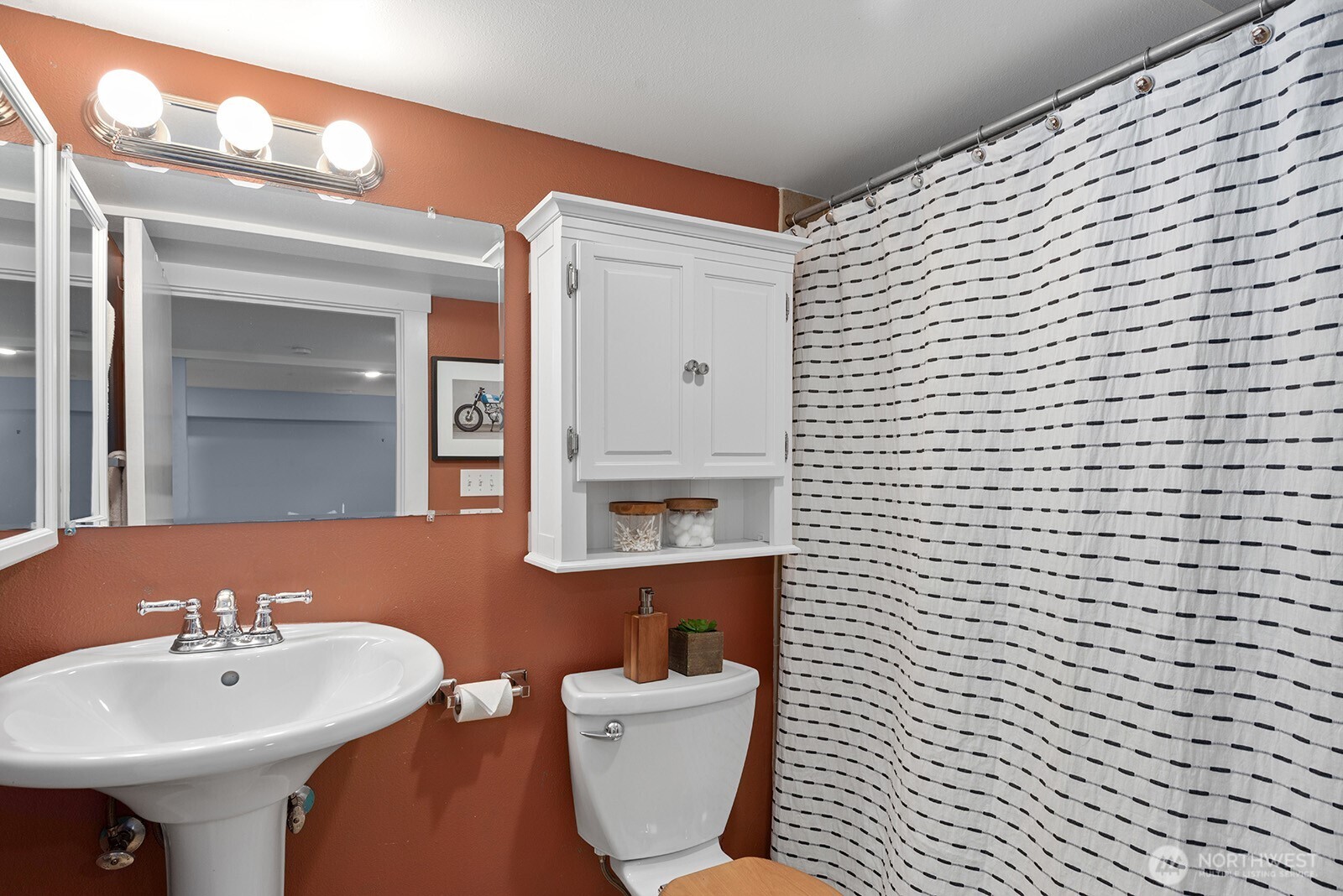 1516 NE 96th Street , Seattle, WA 98115