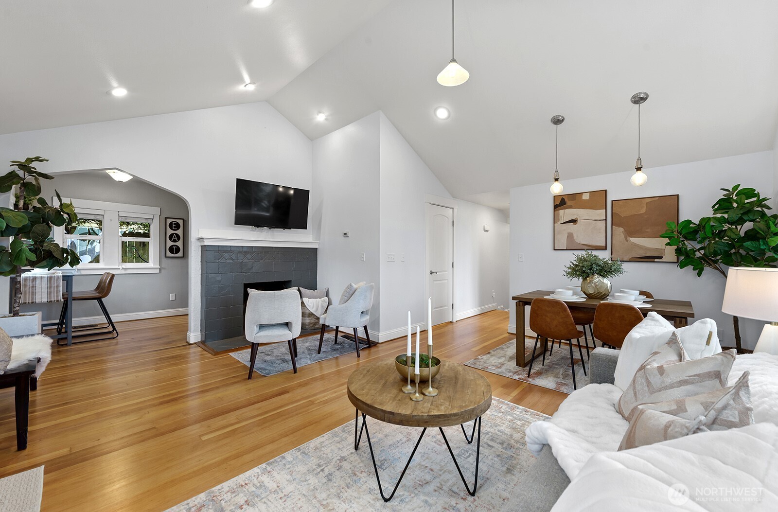 1516 NE 96th Street , Seattle, WA 98115