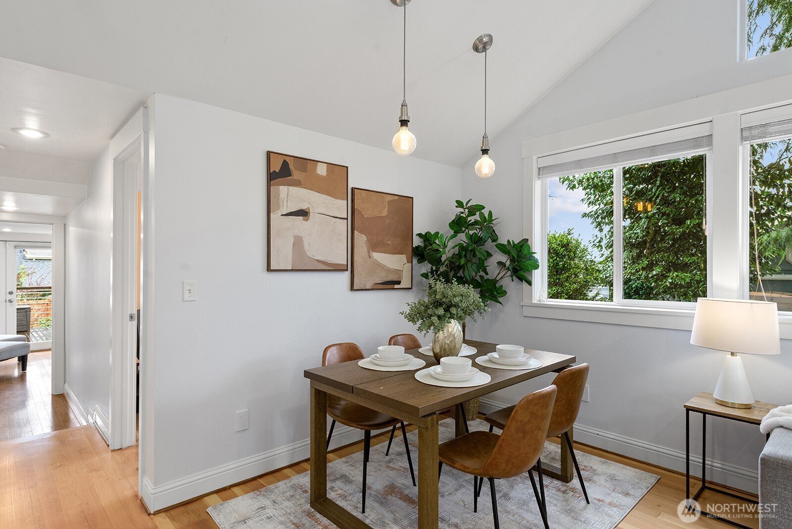 1516 NE 96th Street , Seattle, WA 98115