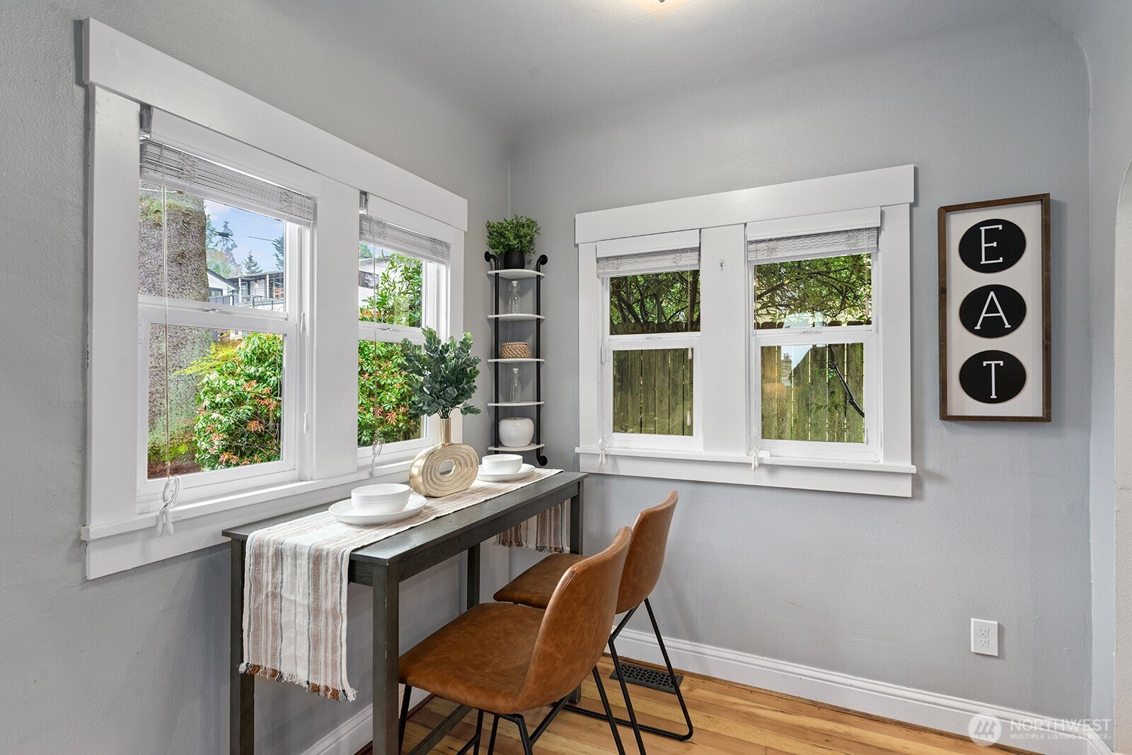 1516 NE 96th Street , Seattle, WA 98115