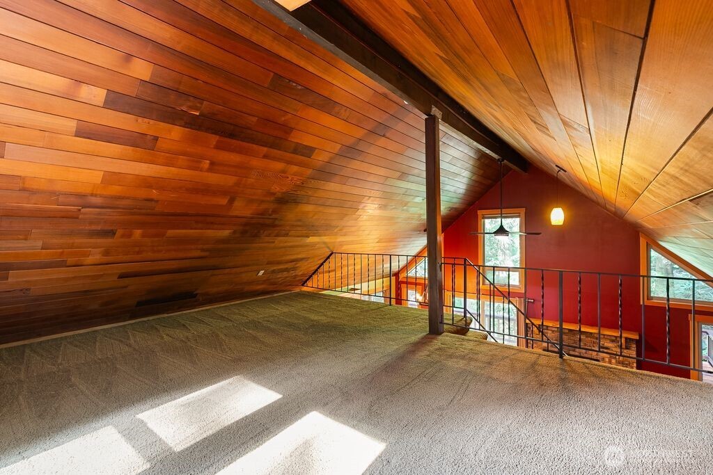 22 Berry Wood Place , Bellingham, WA 98229