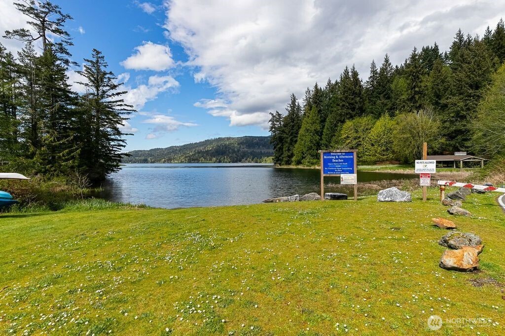 22 Berry Wood Place , Bellingham, WA 98229