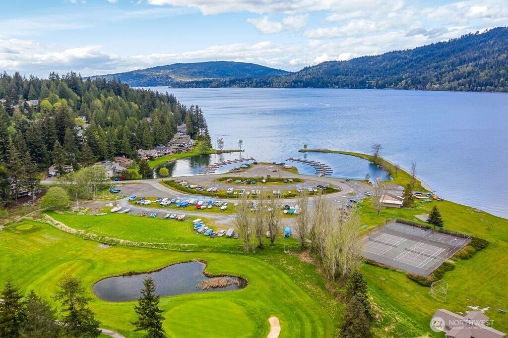 22 Berry Wood Place , Bellingham, WA 98229