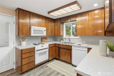 762 Hilltop Avenue , Kent, WA 98031 - Photo 14