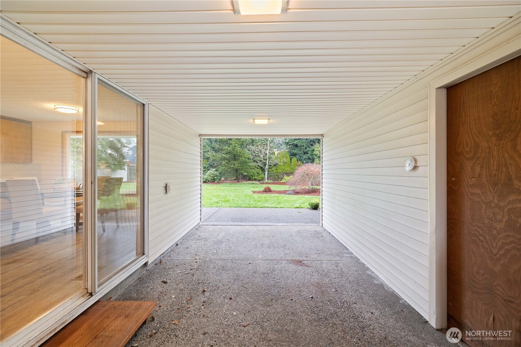 762 Hilltop Avenue , Kent, WA 98031