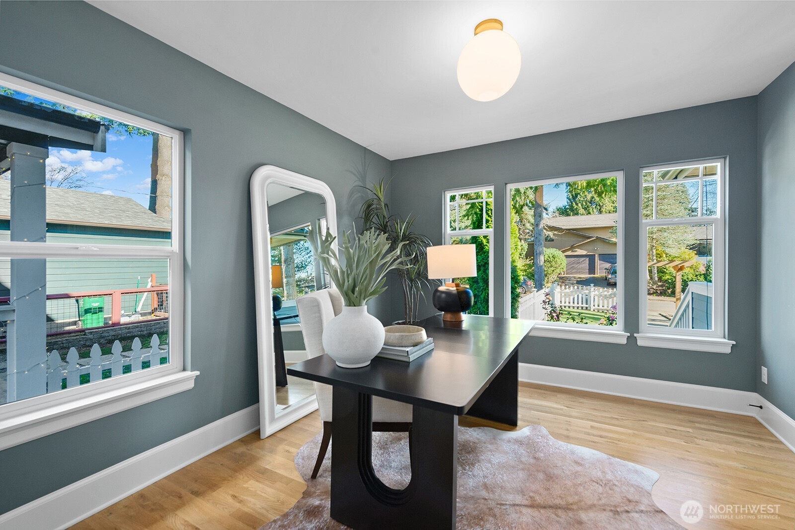 7511 41st Avenue NE, Seattle, WA 98115