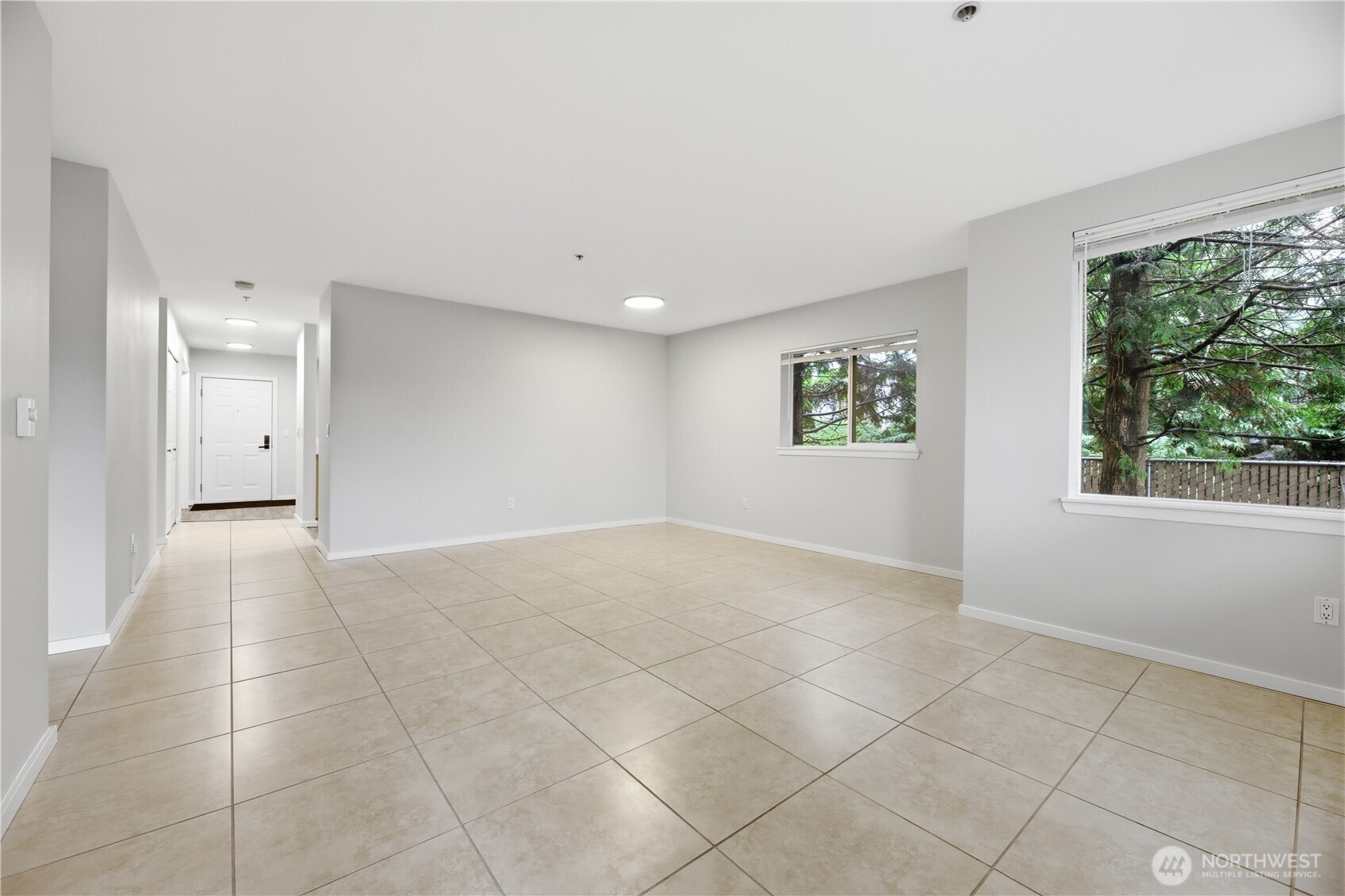 15340 Macadam Road S #B206, Tukwila, WA 98188