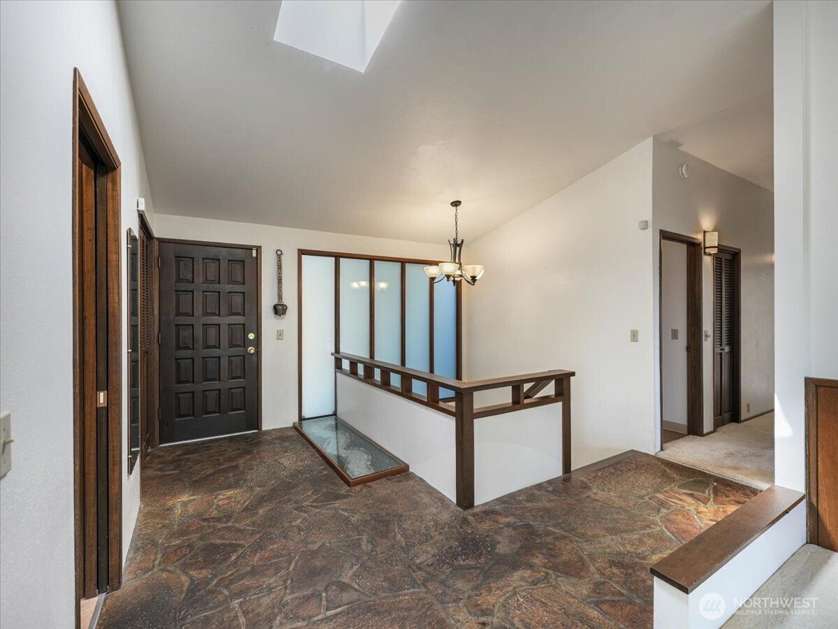 23850 43rd Avenue S, Kent, WA 98032