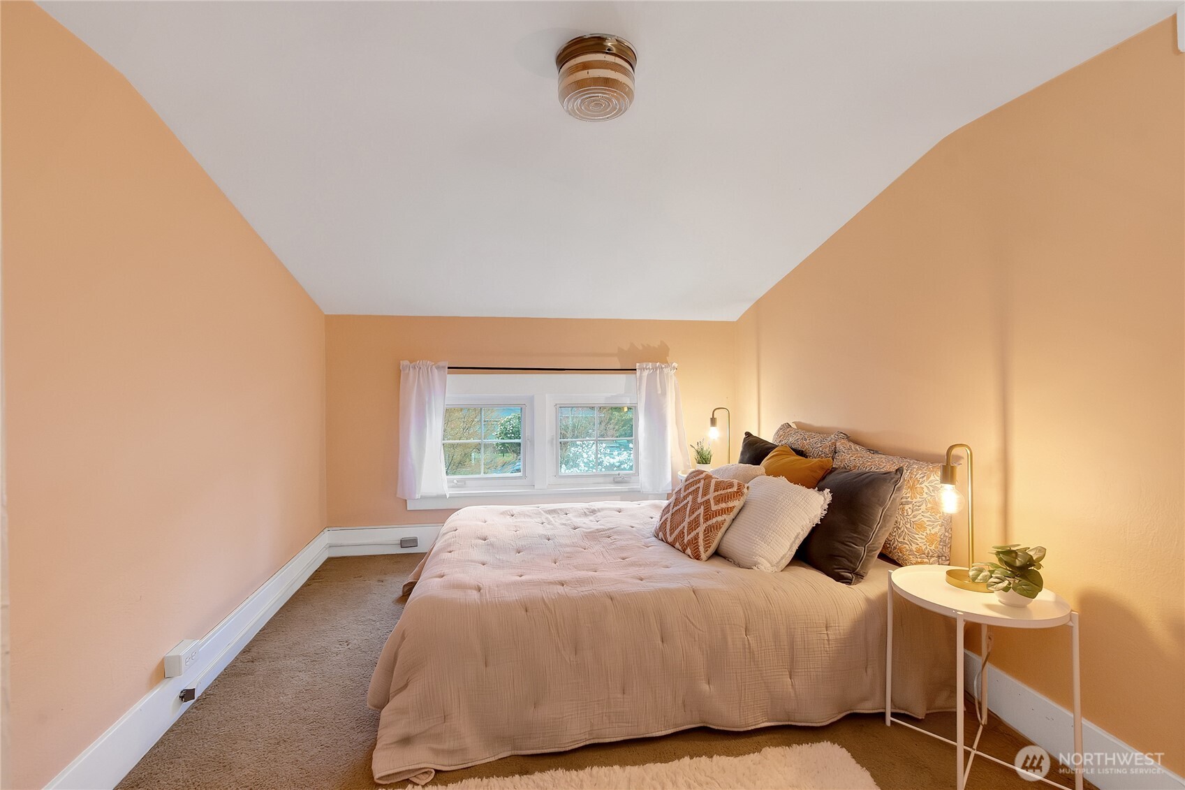 1222 8th Avenue SE, Olympia, WA 98501