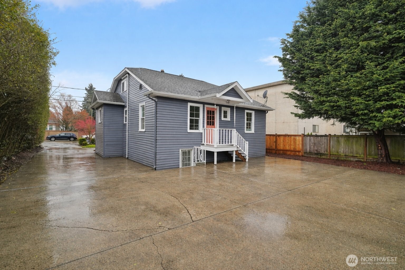314 N 117th Street , Seattle, WA 98133