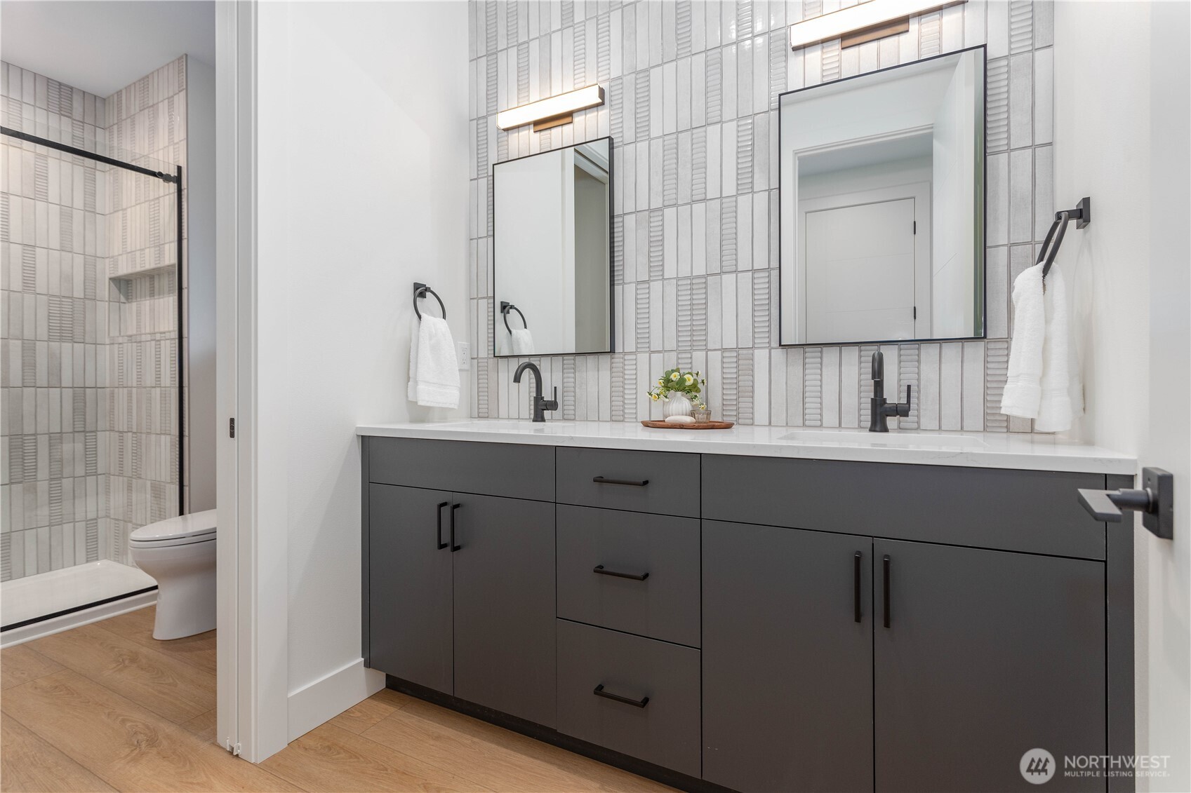 1710 Farmview Terrace , Lynden, WA 98264