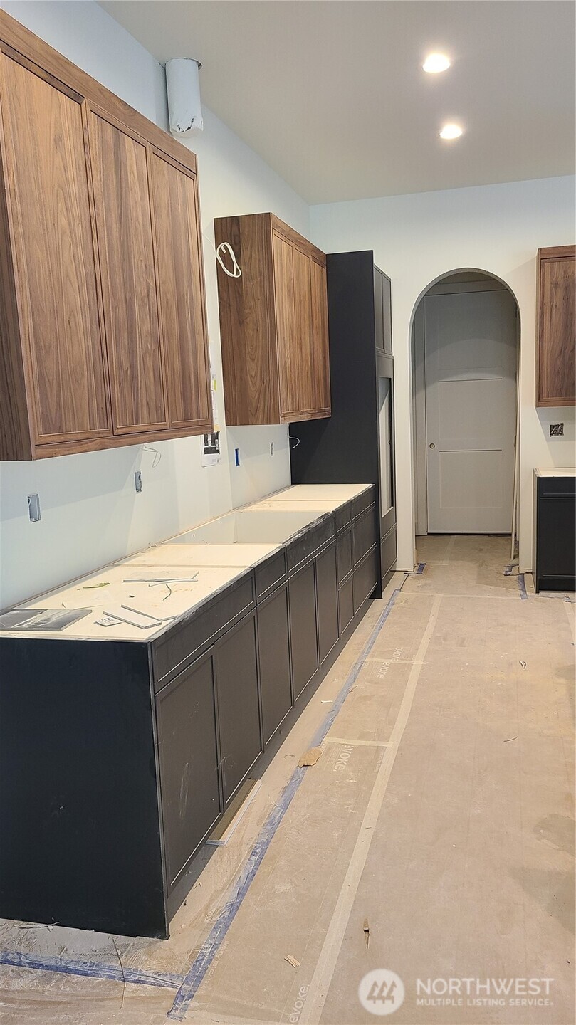 6709 254th Street E, Graham, WA 98338