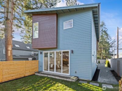 12834 Ashworth Avenue N, Seattle, WA 98133 - Photo 29