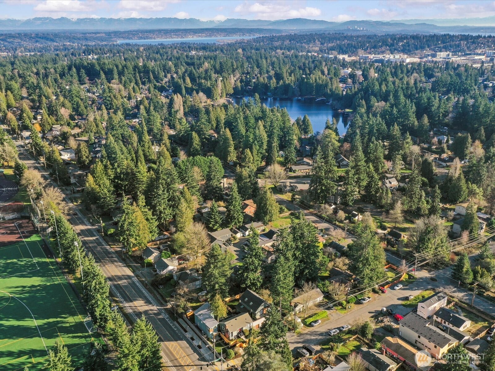 12834 Ashworth Avenue N, Seattle, WA 98133