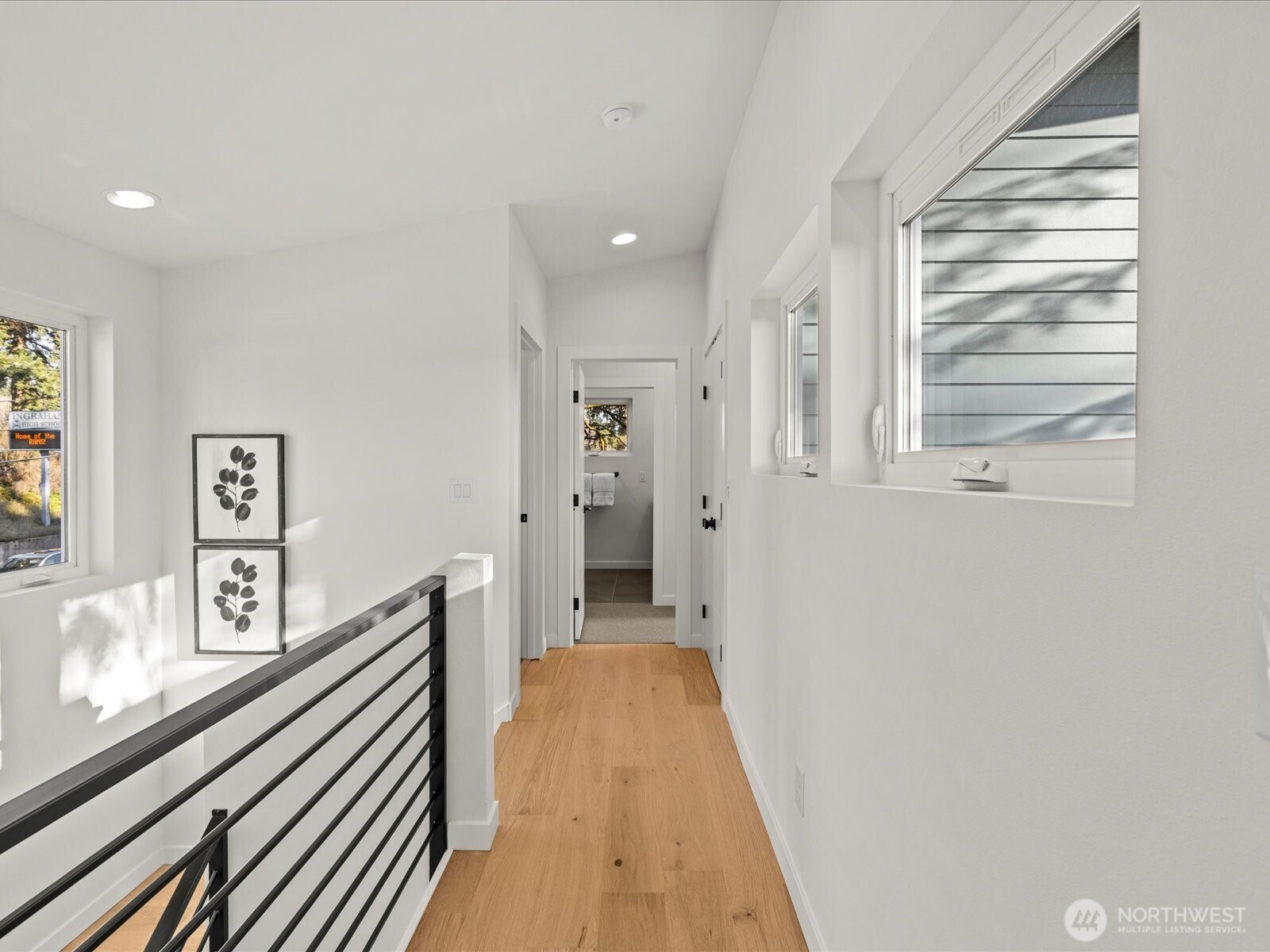 12834 Ashworth Avenue N, Seattle, WA 98133